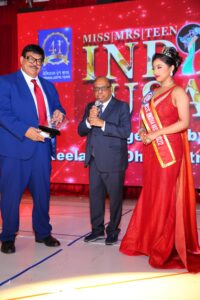 Albert Jasani, Dharmatma Saran, Miss India USA Aarya Walvekar
