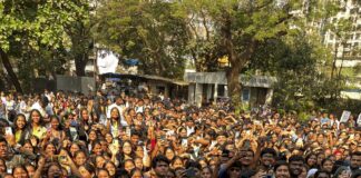 Prasad Oak Praises Swapnil Joshi at Jilbii Trailer Launch. Jilbii Trailer Launch