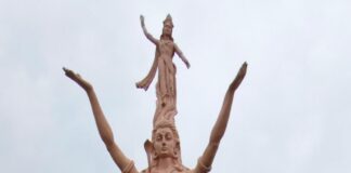 Divya Prem: Pyaar aur Rahasya Ki Kahani Cast Seek Divine Blessings at Mahakal Temple Ahead of Launch. Divya Prem: Pyaar aur Rahasya Ki Kahani