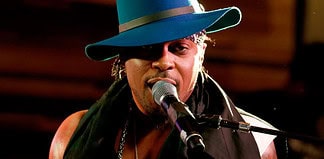 D’Angelo, a Grammy-winning neo-soul artist and pioneer, died at 51 after a fight with cancer D'Angelo death