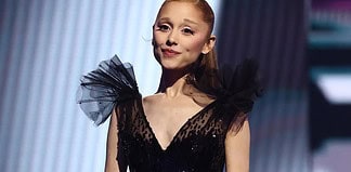 Ariana Grande Red Carpet Fan Deported, Banned from Singapore After Shocking Premiere Incident Ariana Grande