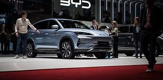 BYD Dethrones Tesla as Top EV Seller in 2025 BYD